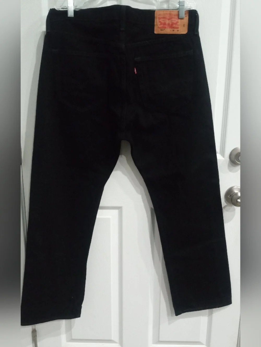 Levi's Men's Black Relaxed Straight Jeans
